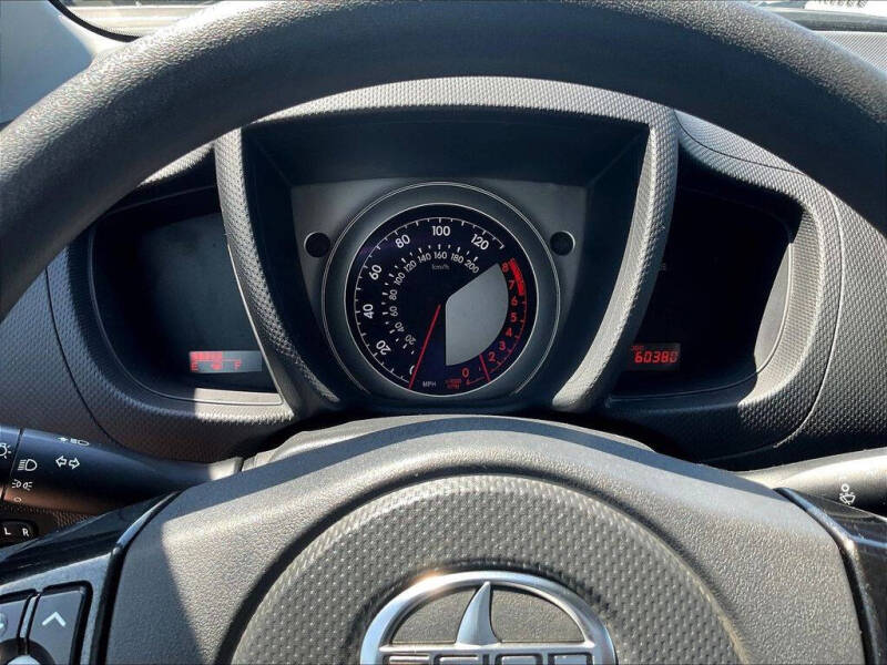 2010 Scion xD
