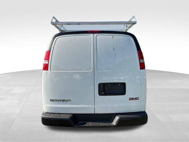 2025 GMC Savana 3500