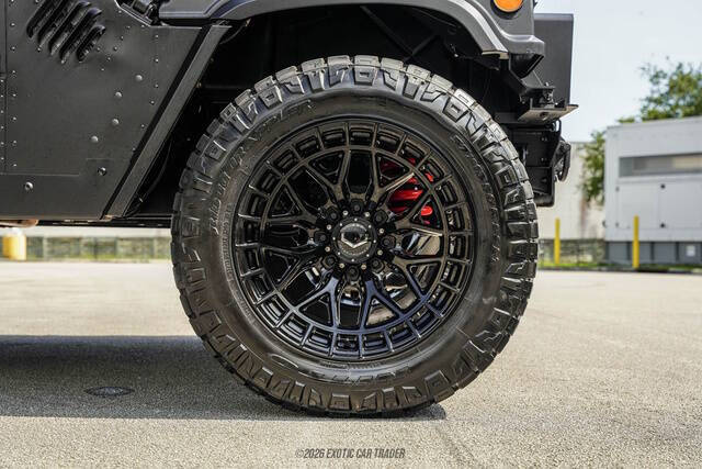 2018 AM General Hummer