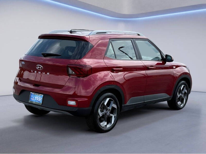 2025 Hyundai Venue Limited