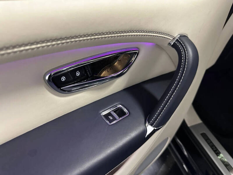 2019 Bentley Bentayga V8