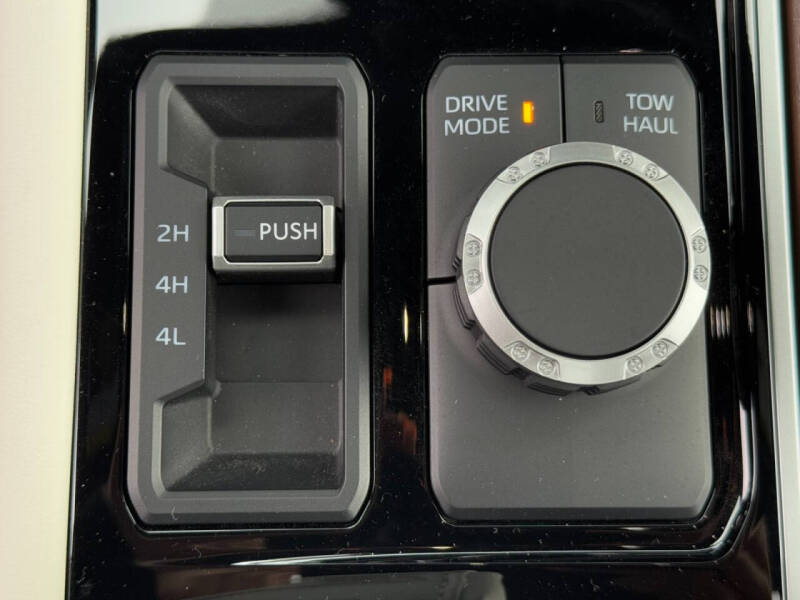 2024 Toyota Sequoia Capstone