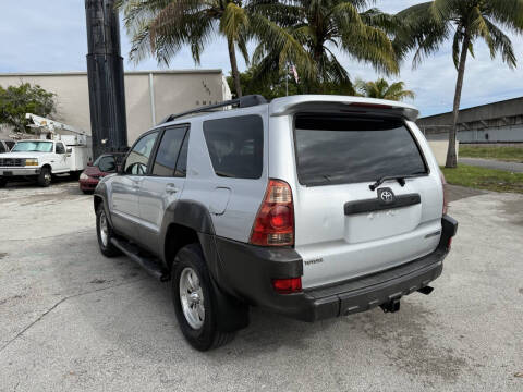 2003 Toyota 4Runner SR5