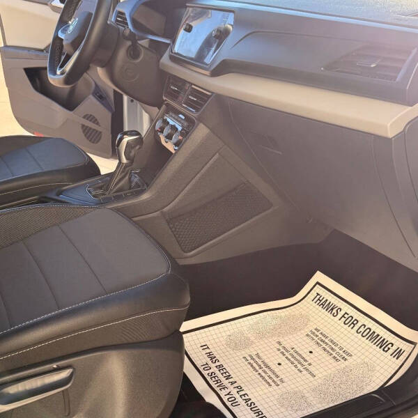 2023 Volkswagen Taos SE