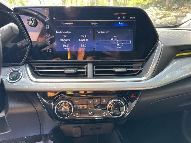 2024 Chevrolet Trax LT