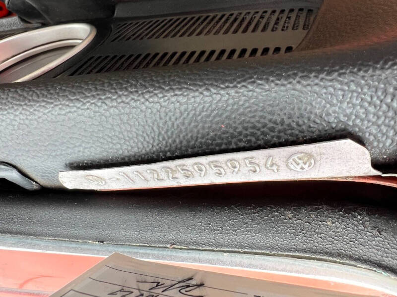 1972 Volkswagen Super Beetle