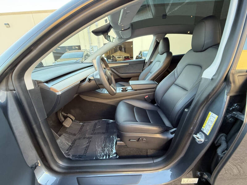 2023 Tesla Model Y Long Range