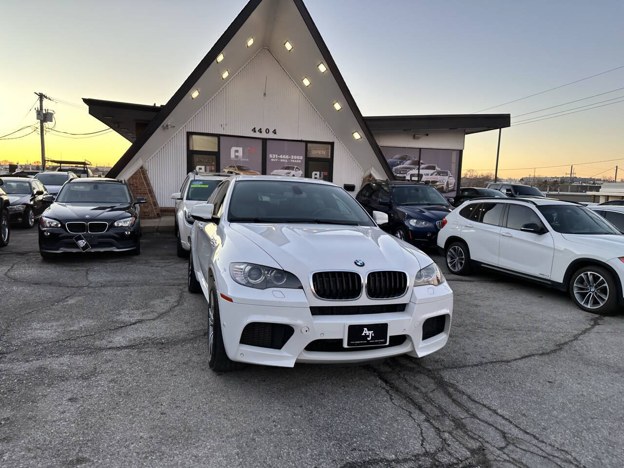 White 2014 BMW X6 M Base AWD 4dr SUV 36
