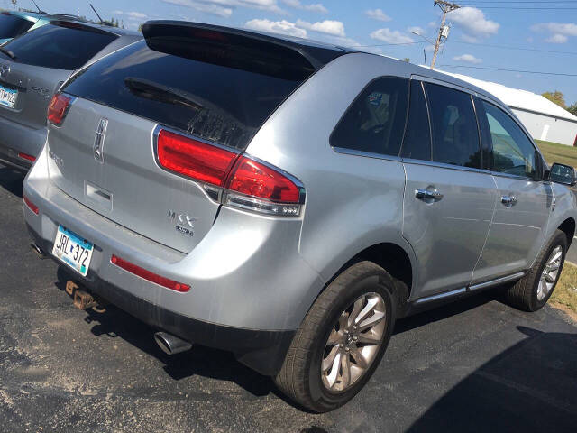 2013 Lincoln MKX for sale at Bob and Jill's Drive and Buy in Bemidji, MN