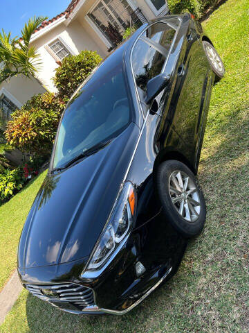 2019 Hyundai Sonata for sale at MIAMI AUTOWISE, LLC. in Miami FL