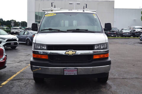 2022 Chevrolet Express 2500