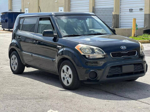 2013 Kia Soul for sale at AutoPlaza in Hollywood FL