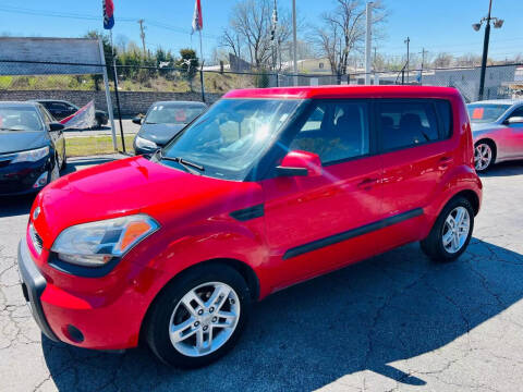 2011 Kia Soul for sale at M&M's Auto Sales & Detail in Kansas City KS