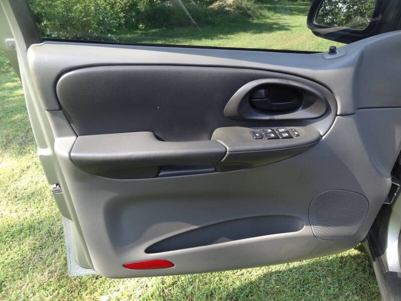 2003 Chevrolet TrailBlazer EXT LT