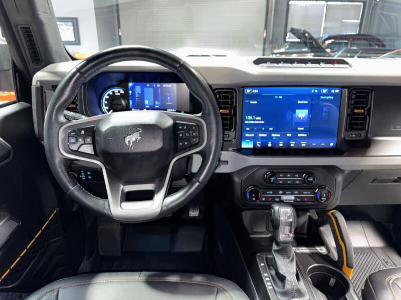 2022 Ford Bronco Badlands Advanced