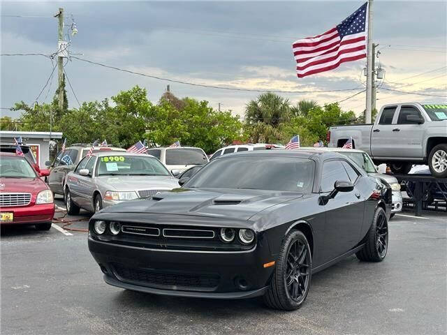 Black 2016 Dodge Challenger SXT SXT 2dr Coupe 1