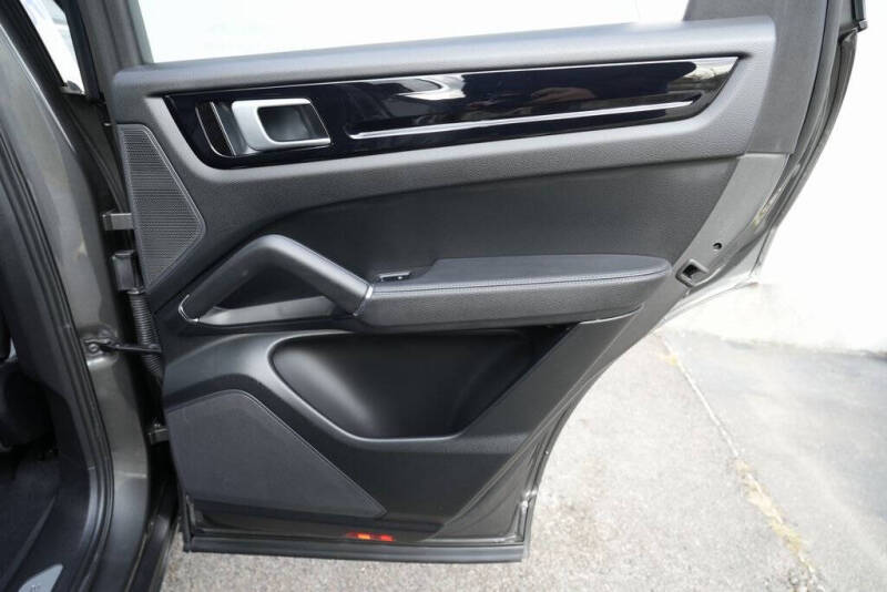 2020 Porsche Cayenne