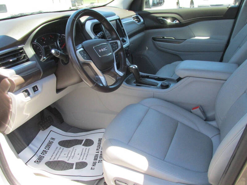 2019 GMC Acadia SLT-1