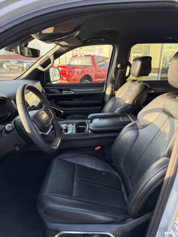 2023 Jeep Wagoneer L Series II