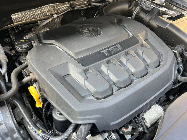 2018 Volkswagen Tiguan 2.0T SEL 4Motion