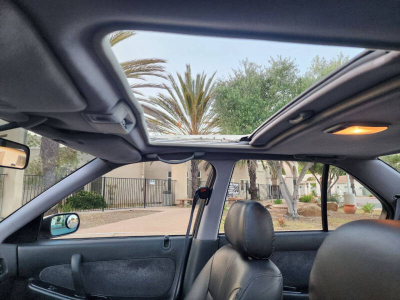 1994 Nissan Maxima SE