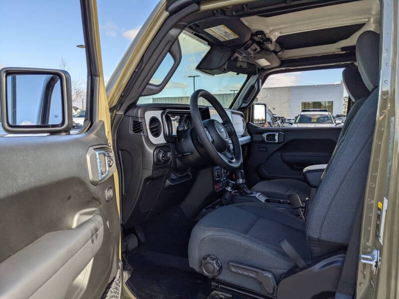 2026 Jeep Gladiator Willys