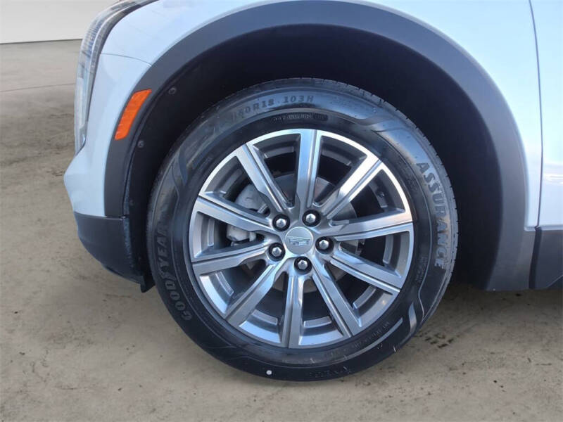 2023 Cadillac XT4 Sport