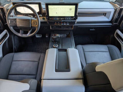 2024 GMC HUMMER EV 2X
