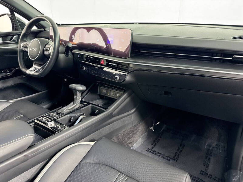 2025 Kia K5