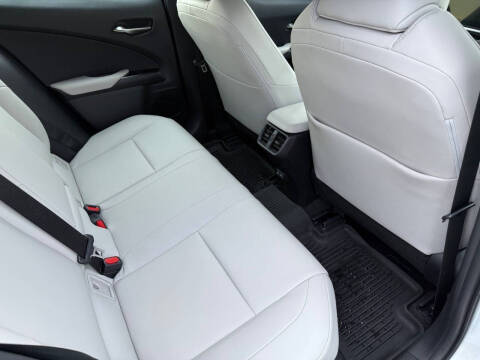 2023 Lexus UX 250h Premium