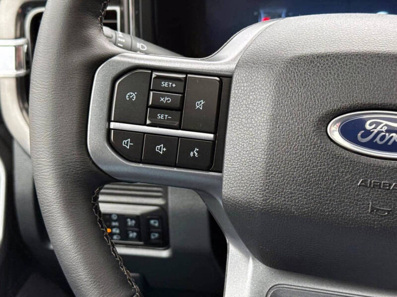 2025 Ford F-450 Super Duty Lariat