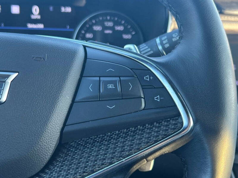 2020 Cadillac XT5 Sport