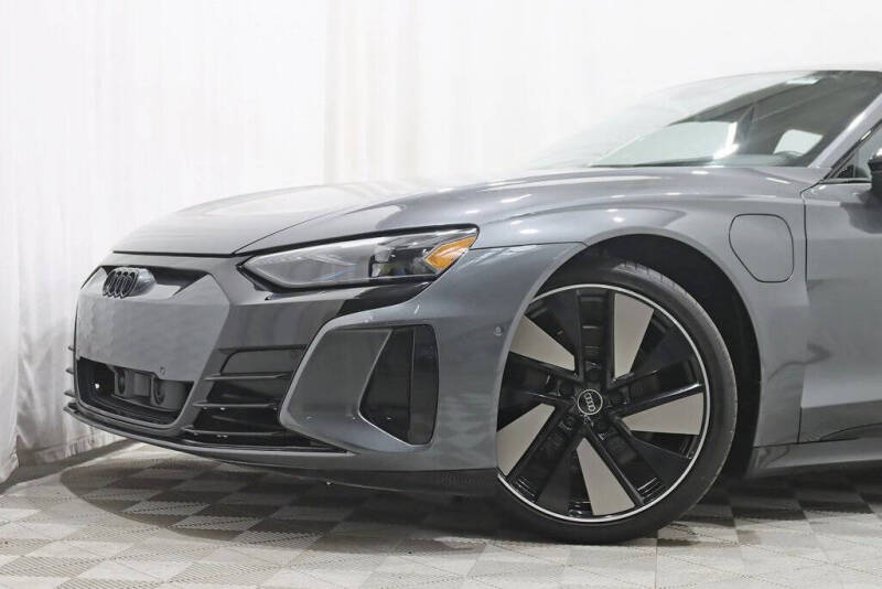 2023 Audi e-tron GT quattro Prestige