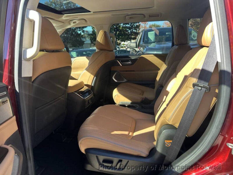 2025 Infiniti QX80 Sensory