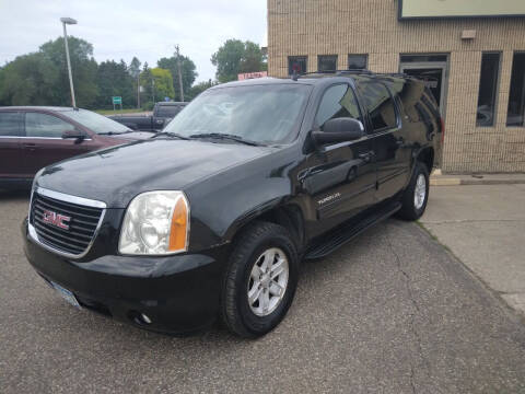 2011 GMC Yukon XL for sale at CARTIVA in Stillwater MN