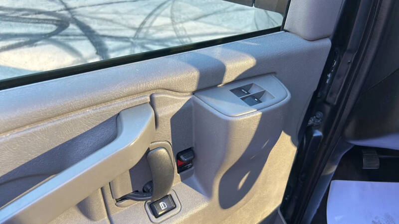 2017 Chevrolet Express LT 3500