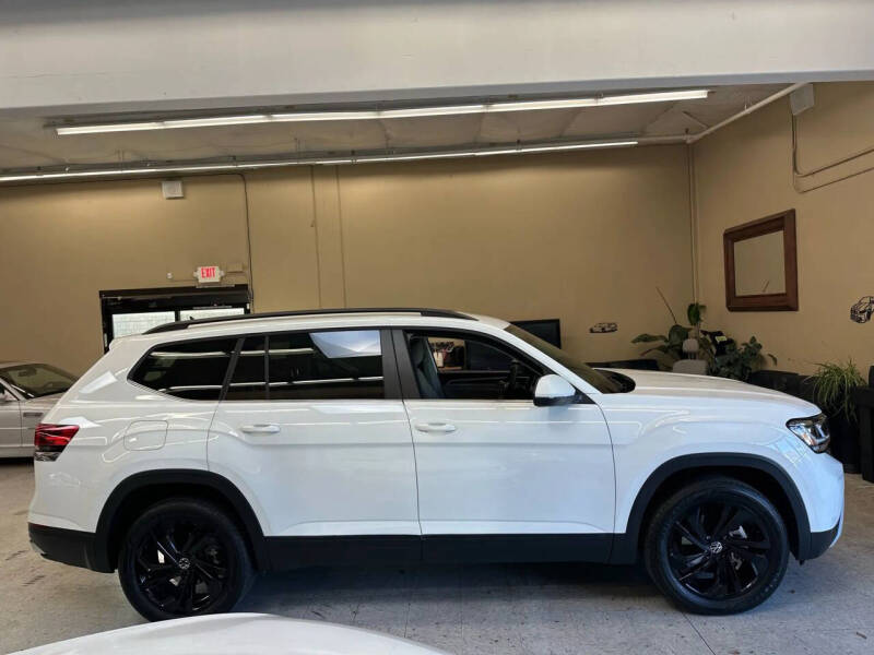 2022 Volkswagen Atlas SE