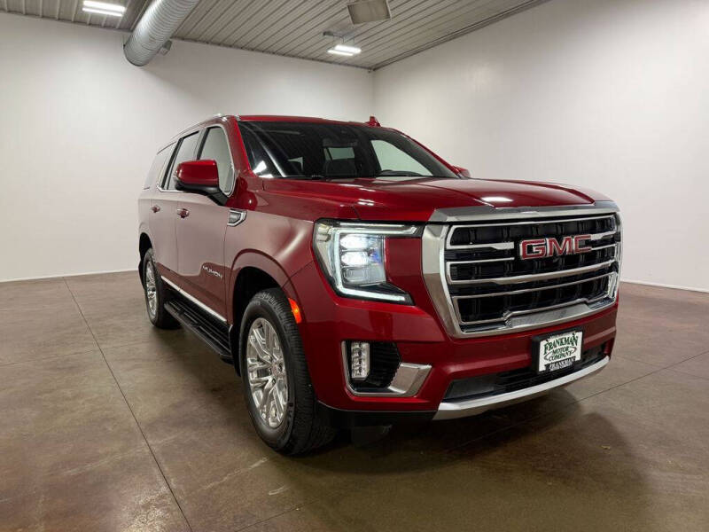 2023 GMC Yukon SLT