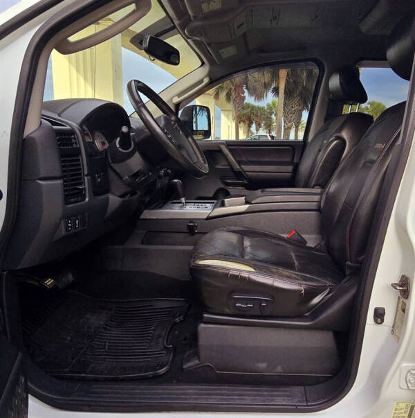 2011 Nissan Titan PRO-4X
