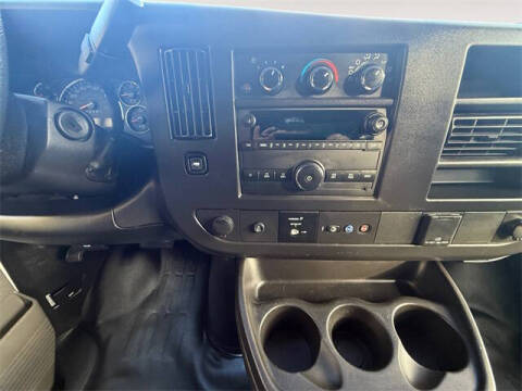 2024 Chevrolet Express 2500