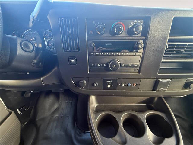 2024 Chevrolet Express 2500