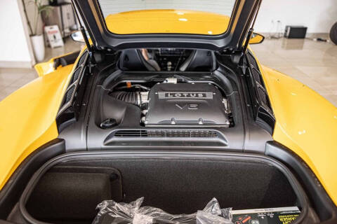 2025 Lotus Emira V6 Base