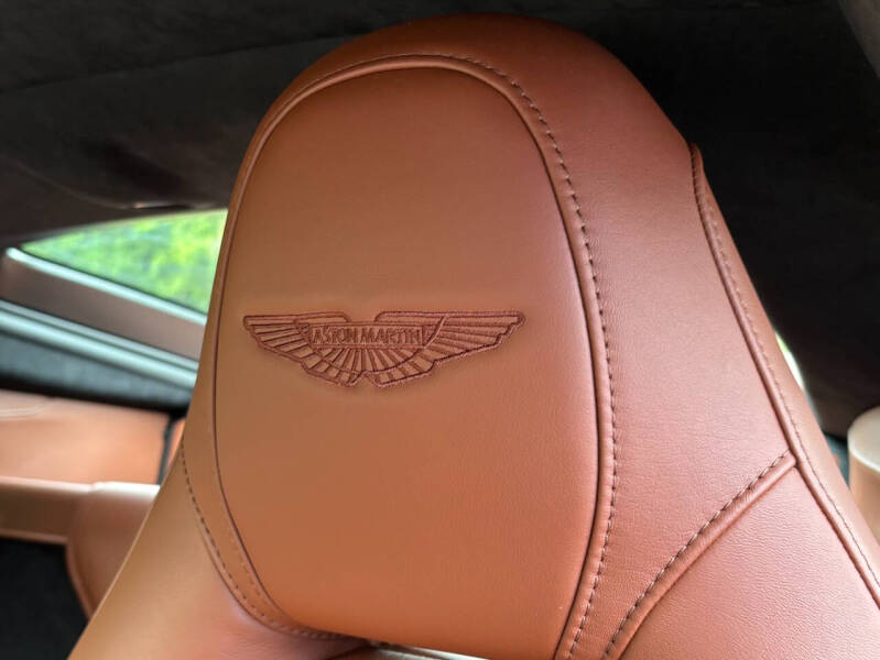2020 Aston Martin Vantage