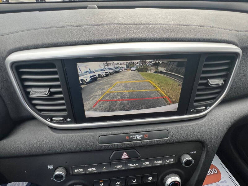 2022 Kia Sportage LX