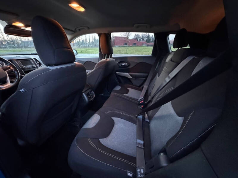 2018 Jeep Cherokee Latitude