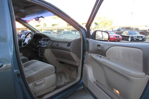 2002 Toyota Sienna CE