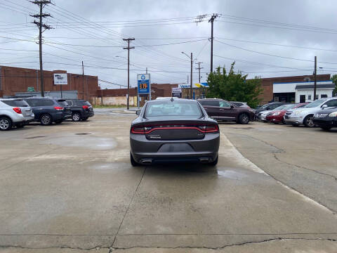 2015 Dodge Charger SXT