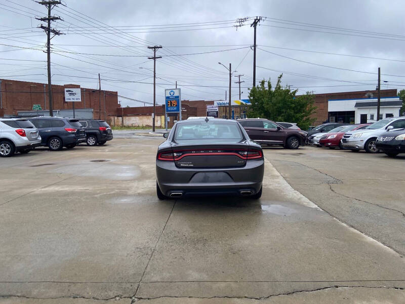 2015 Dodge Charger SXT