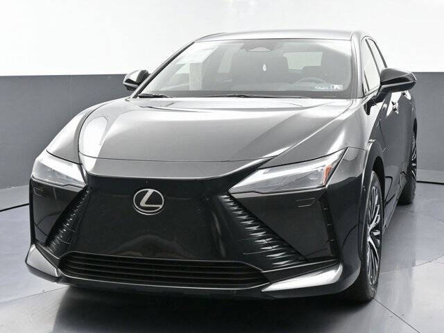 2023 Lexus RZ 450e Luxury