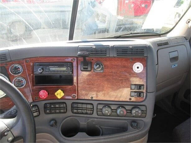 2016 Freightliner Cascadia